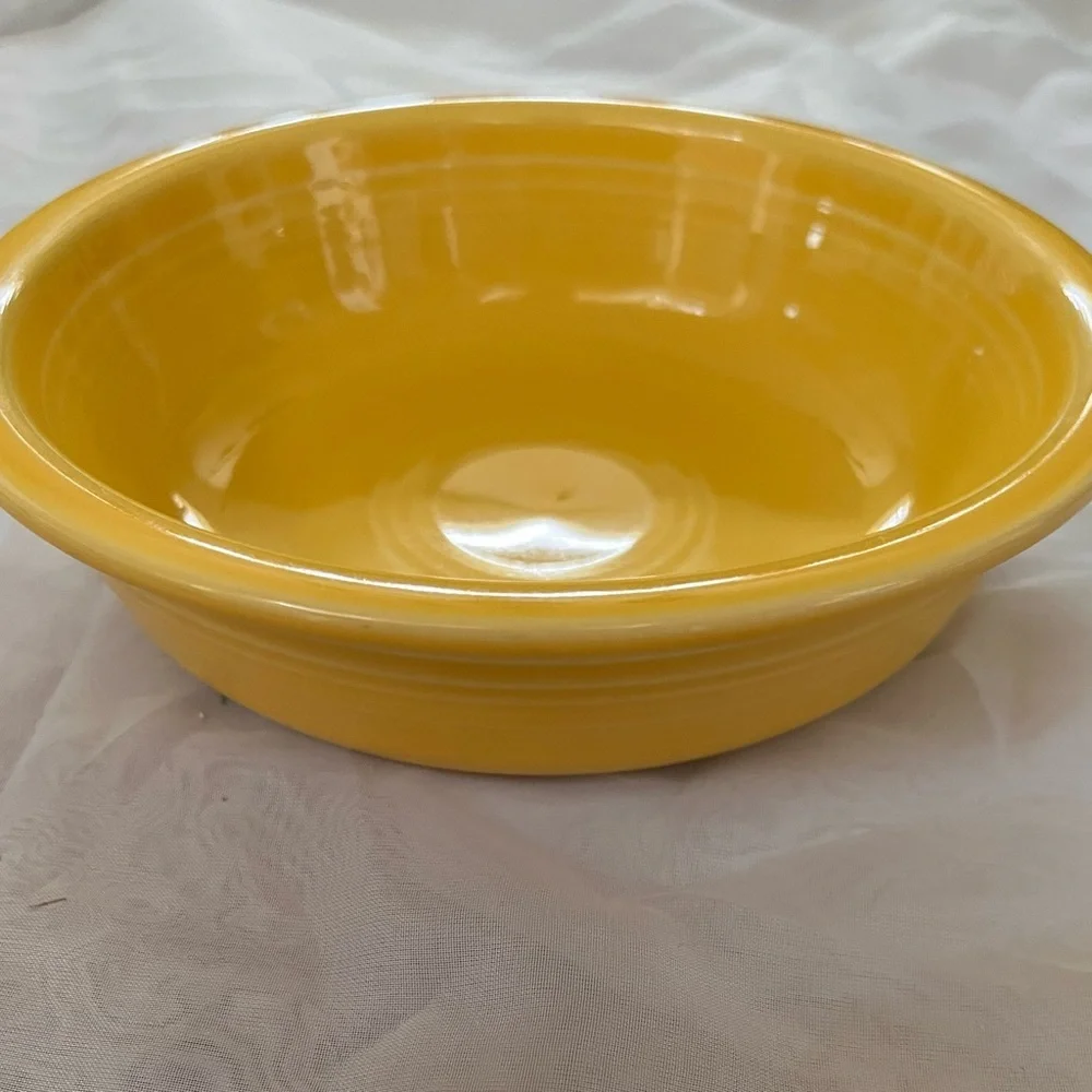 Fiesta bowl small yellow vintage 7” circumference creamic serving dinner - Picture 3 of 6